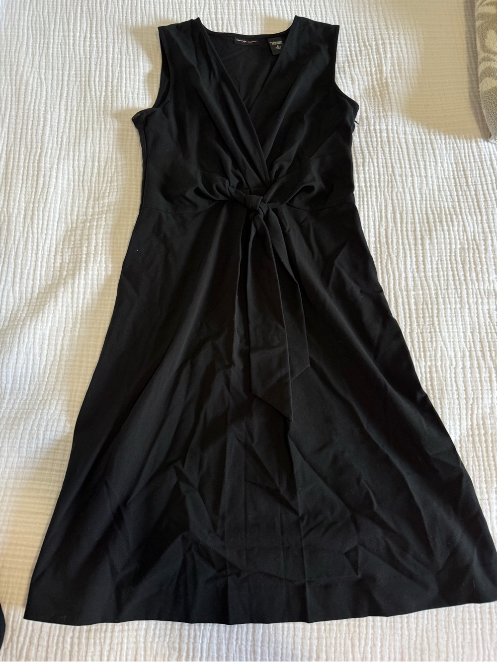 New York & Company Black Sleeveless Tie-Front Midi Dress